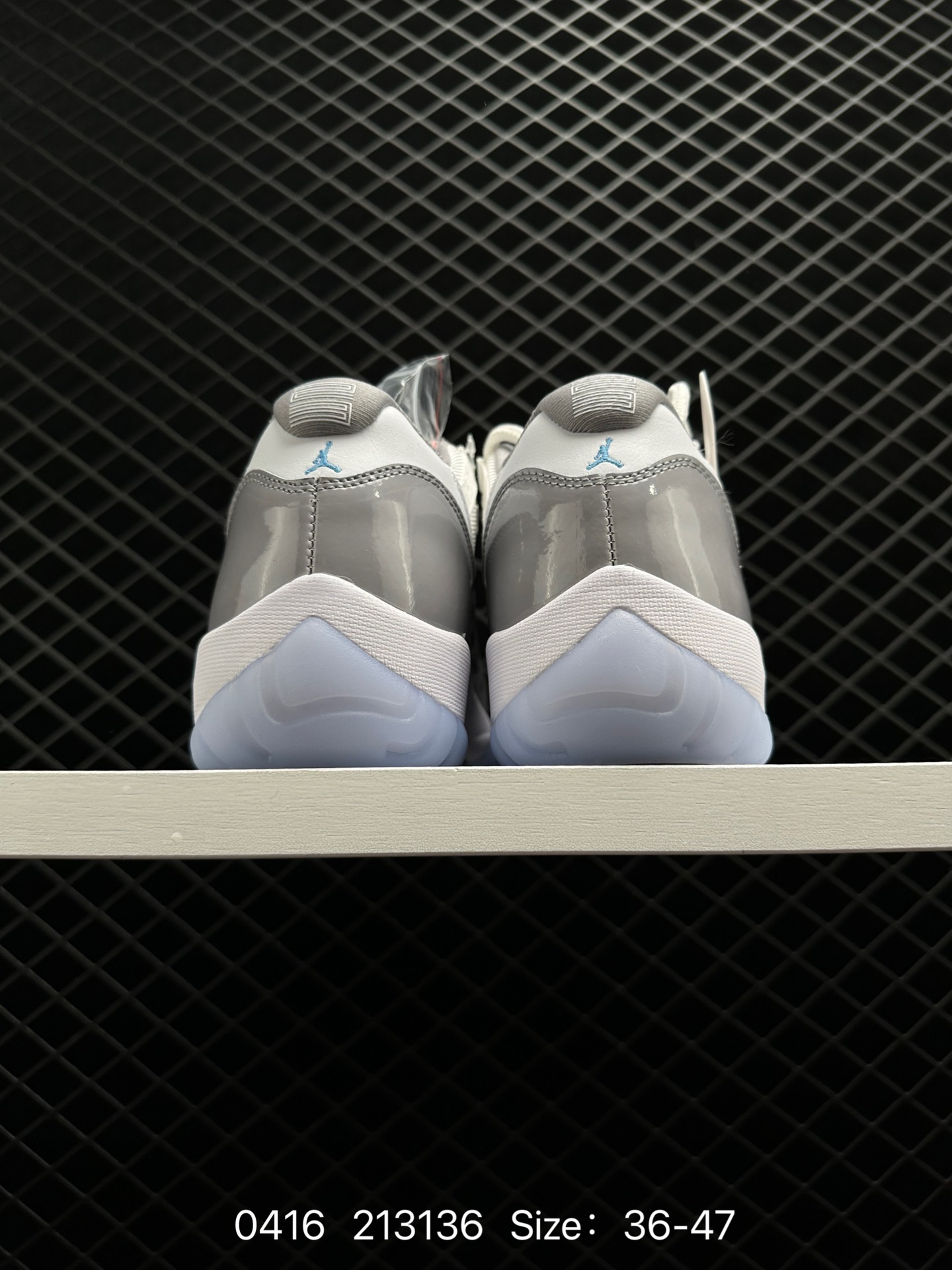 Air Jordan 11 Retro Low 